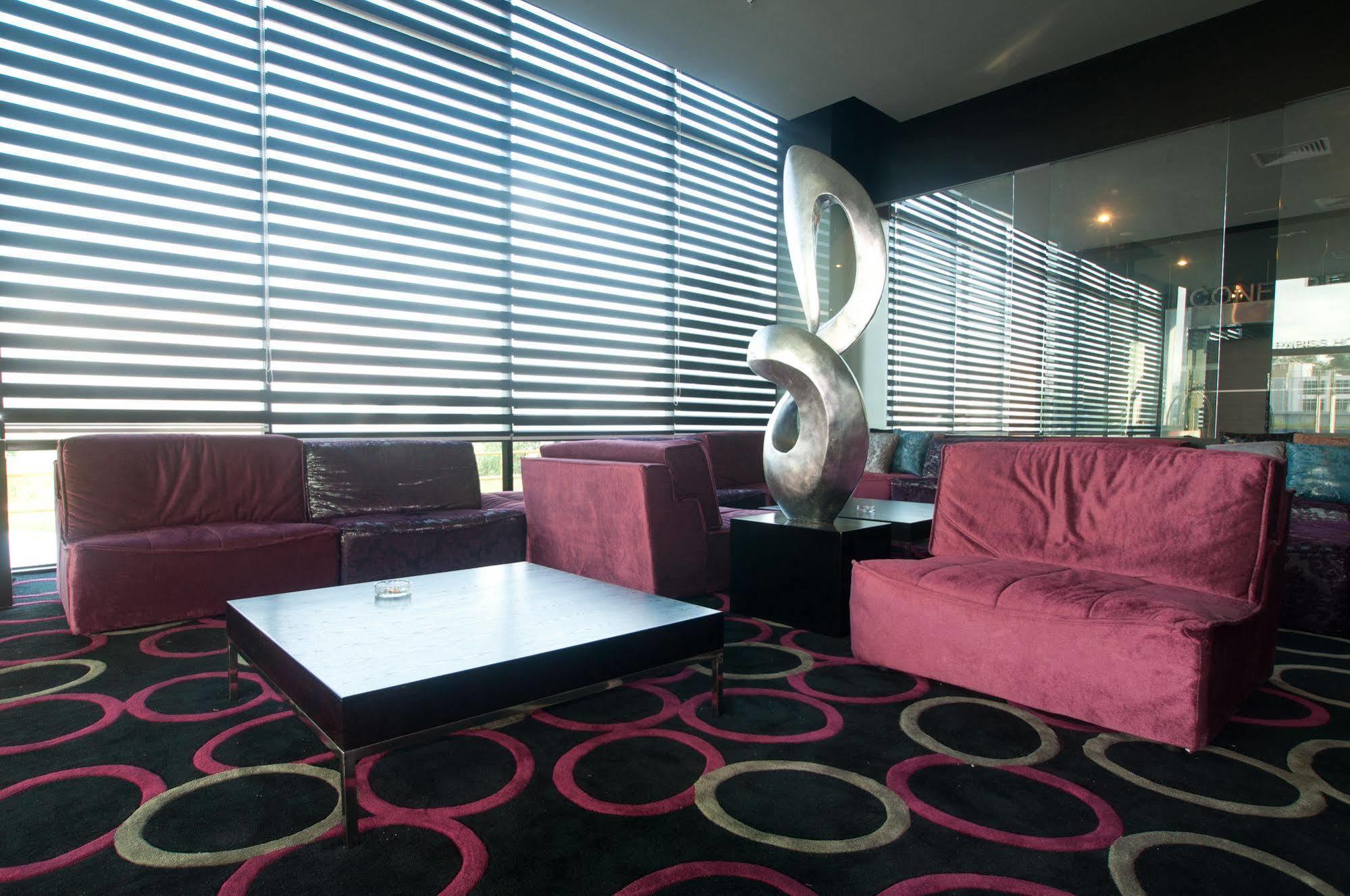 Pariss Hotel Johor Bahru Exterior foto