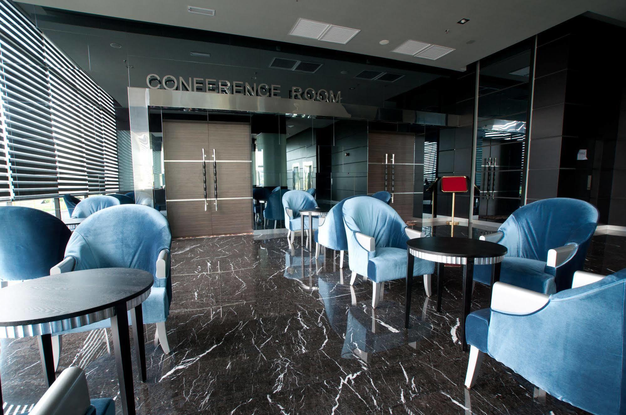 Pariss Hotel Johor Bahru Exterior foto